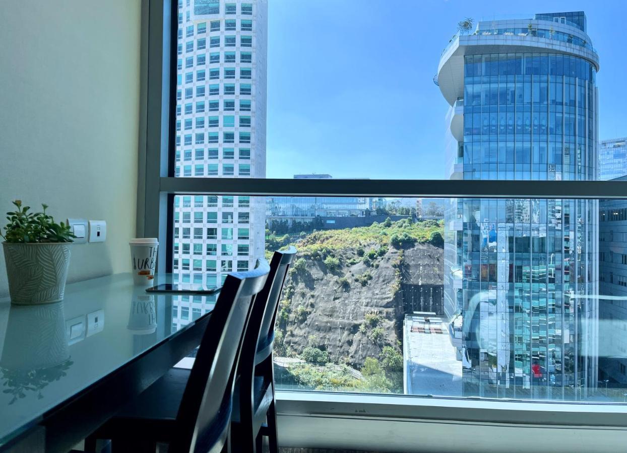 Stadia Suites Mexico City Santa Fe Buitenkant foto View from a condo in the complex