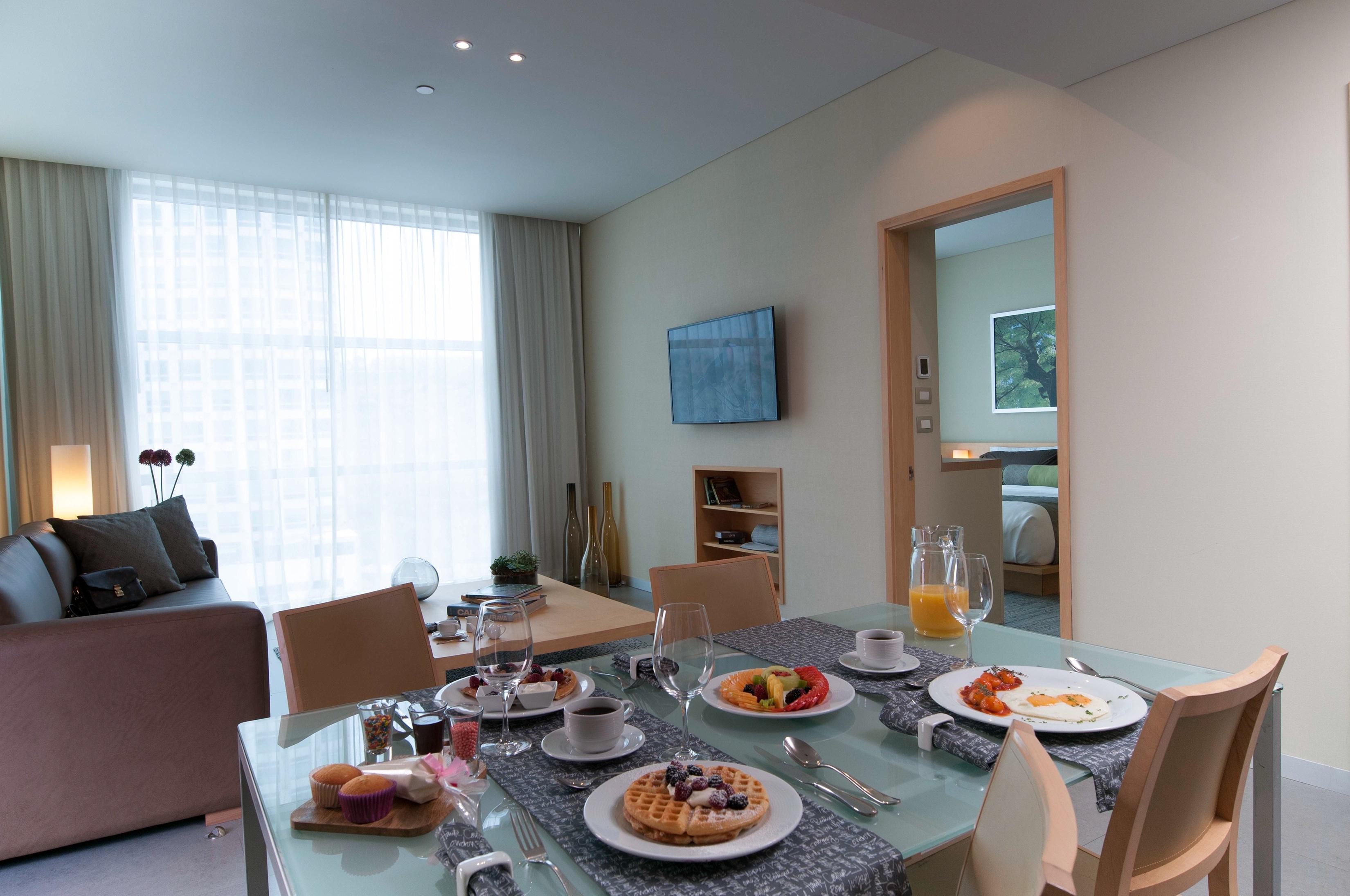 Stadia Suites Mexico City Santa Fe Buitenkant foto A typical apartment interior